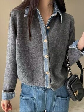 Women's Gray Knit Sweater with Denim Collar one size. ( medium)